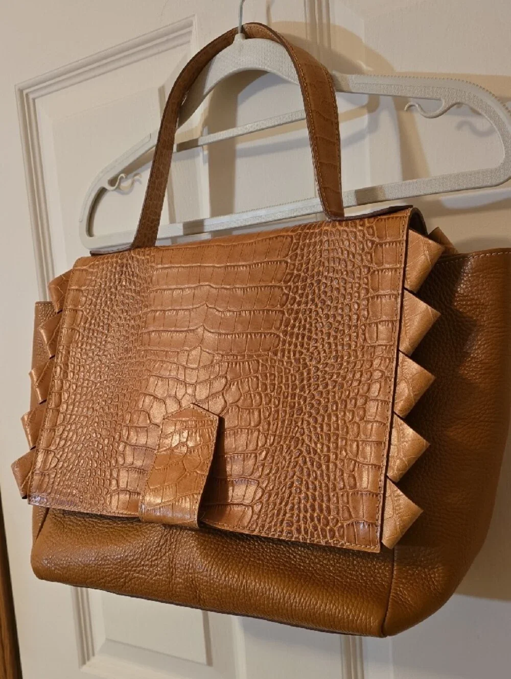 IACUCCI Italy Croc-Embossed & Pebbled Leather Flap Satchel Bag – Honey/Tan